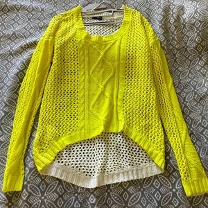 Ana Neon Yellow pulled over Sweater